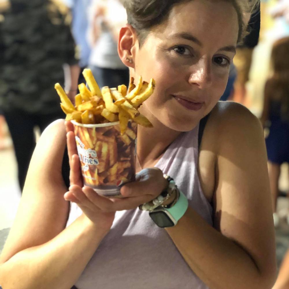 Meet your Posher, Miriam